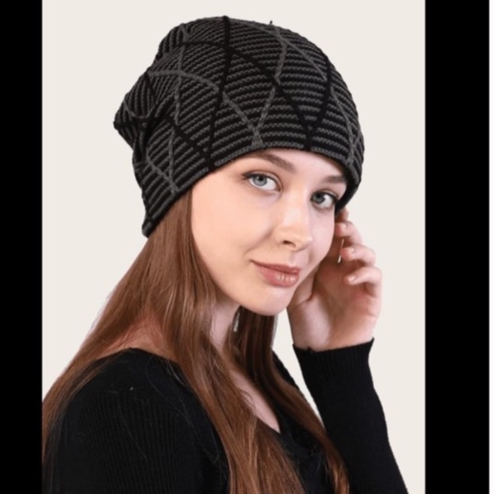 Geometric Knitted Black Beanie!